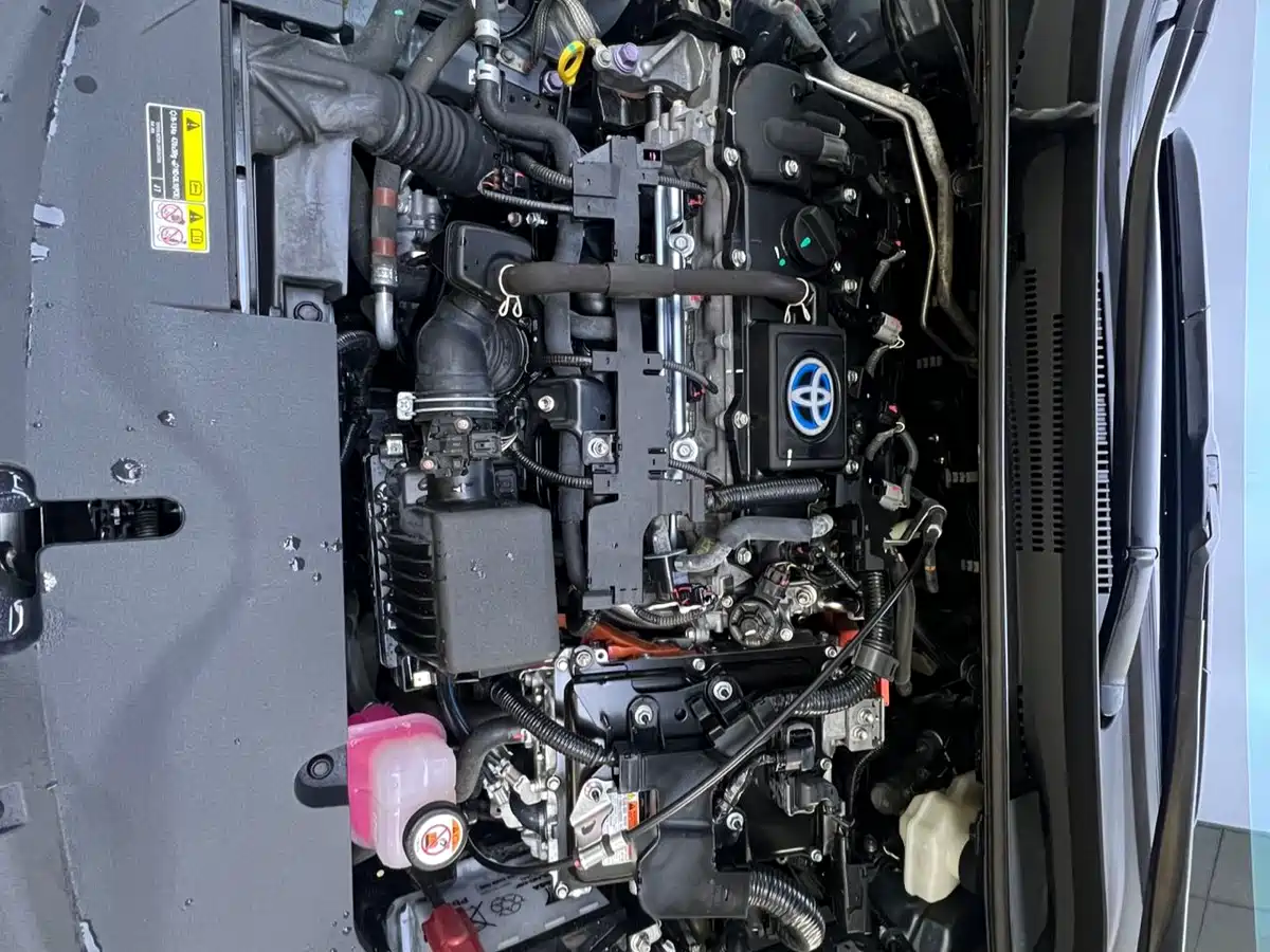 Toyota Levin 2023 Smart Hybrid 1.8L Sport Edition фото 18