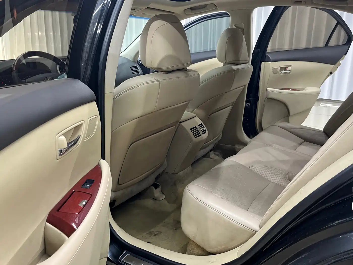 Lexus ES 2010 350 Luxury Edition фото 10
