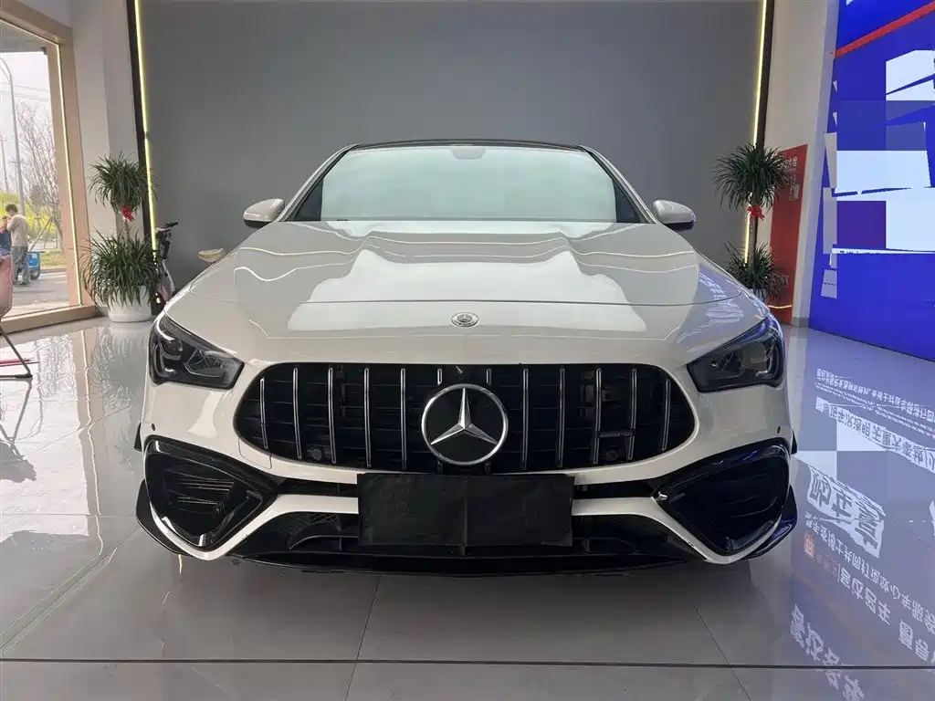Mercedes-Benz CLA (Import) 2021 CLA 200 фото 2