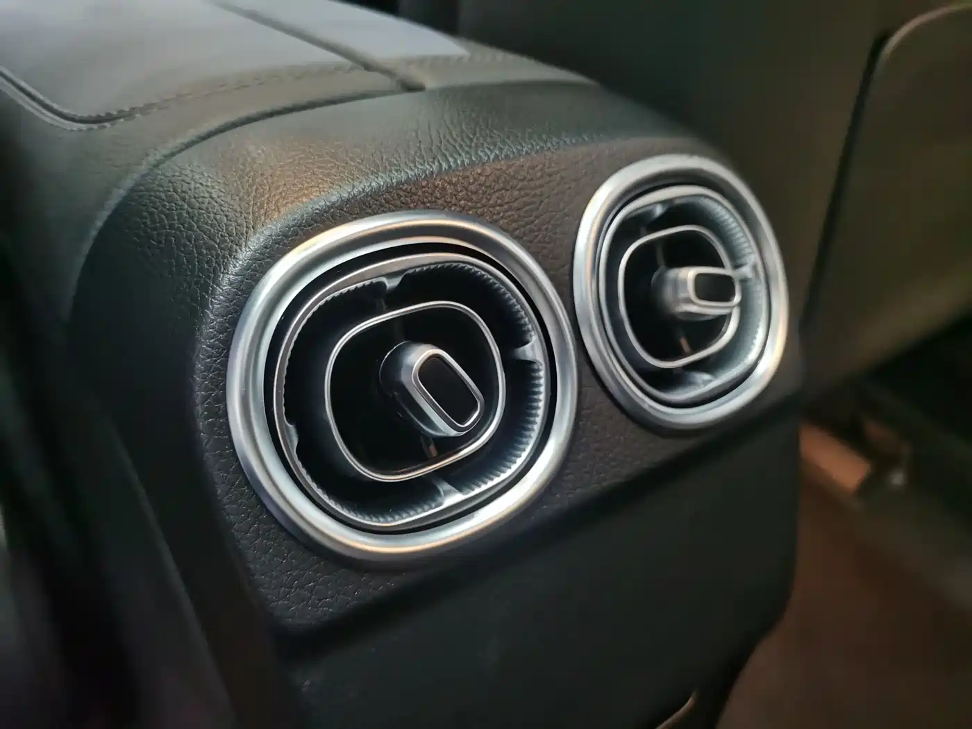 Mercedes-Benz C-Class 2022 C 260 L Night Sport Edition фото 10