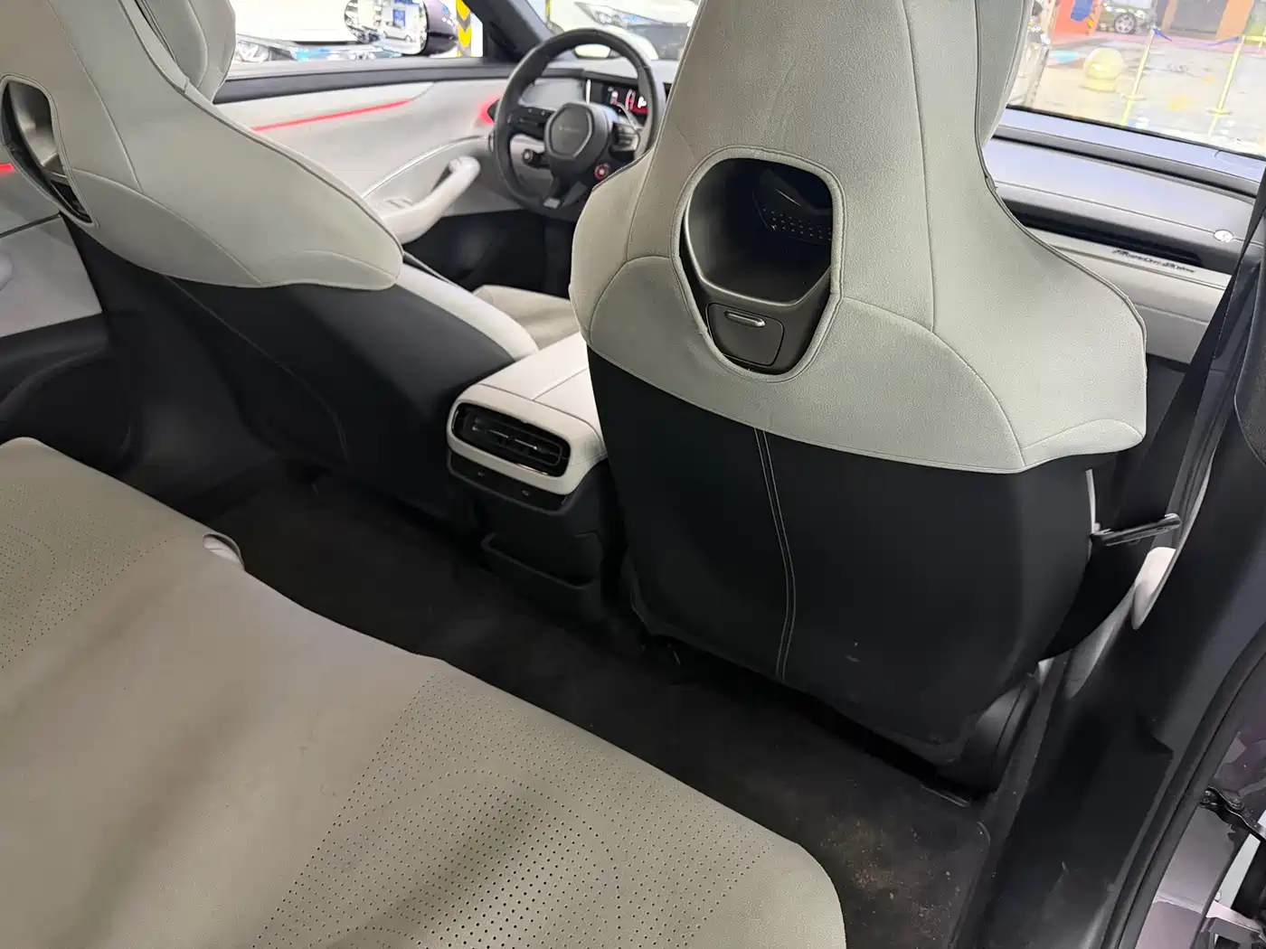 Xiaomi Auto Xiaomi SU7 2024 RWD Long Range Intelligent Driving Edition фото 5