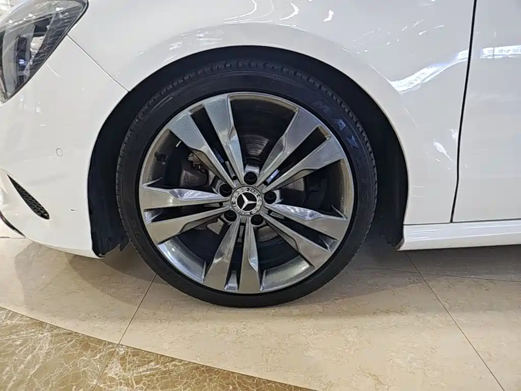 Фото 23 - Mercedes-Benz CLA (Import)