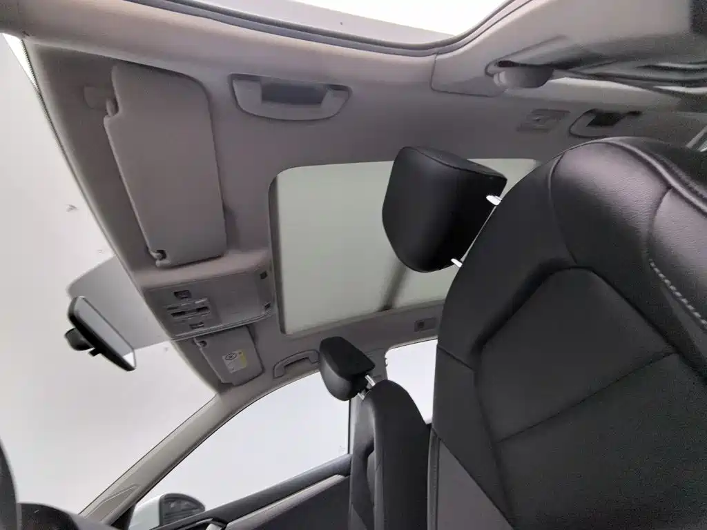 Volkswagen Sagitar, миниатюра 14
