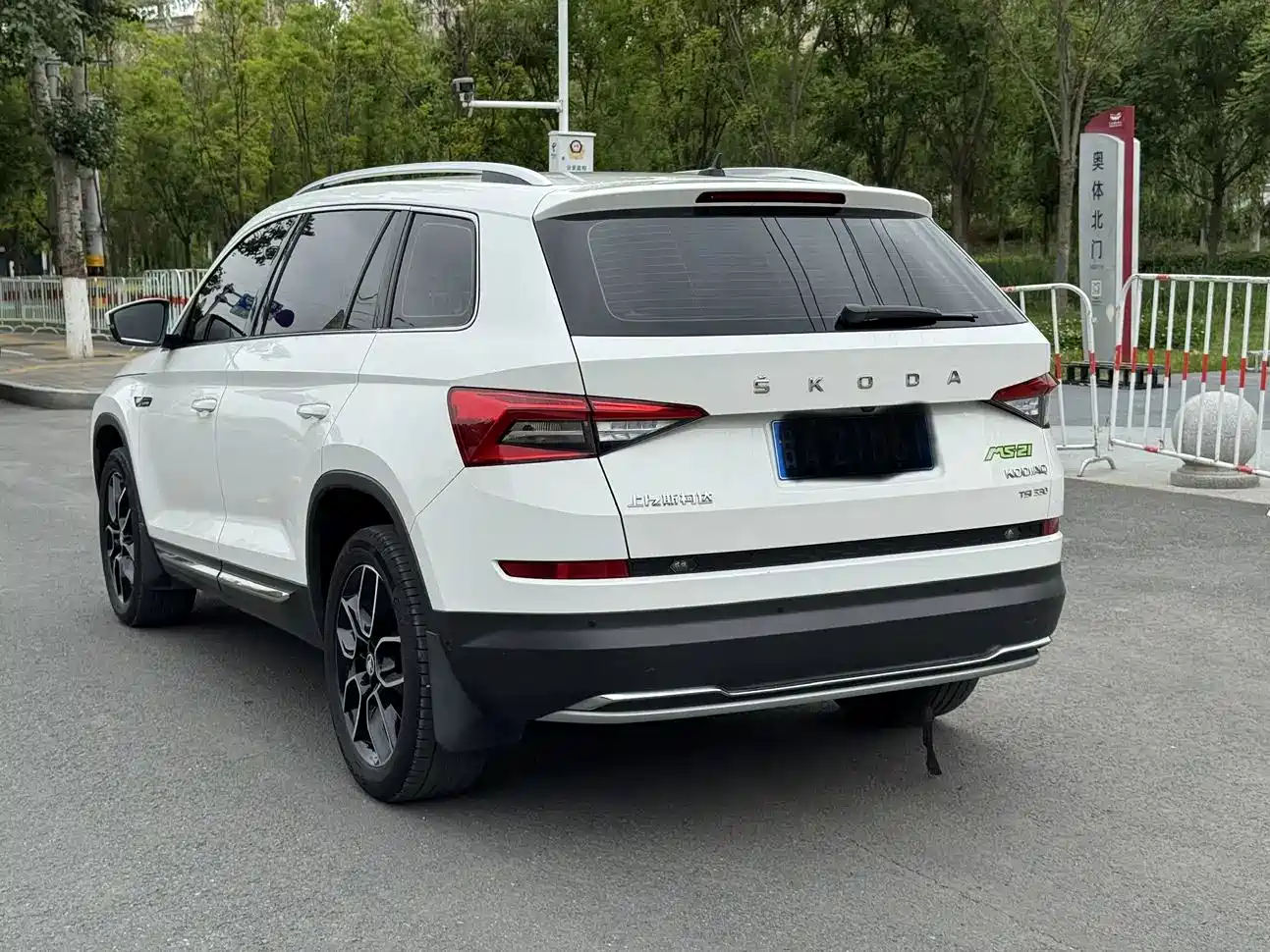 Škoda Kodiaq 2019 Facelift TSI330 7-Seater 2WD Luxury Premium Edition China V фото 4