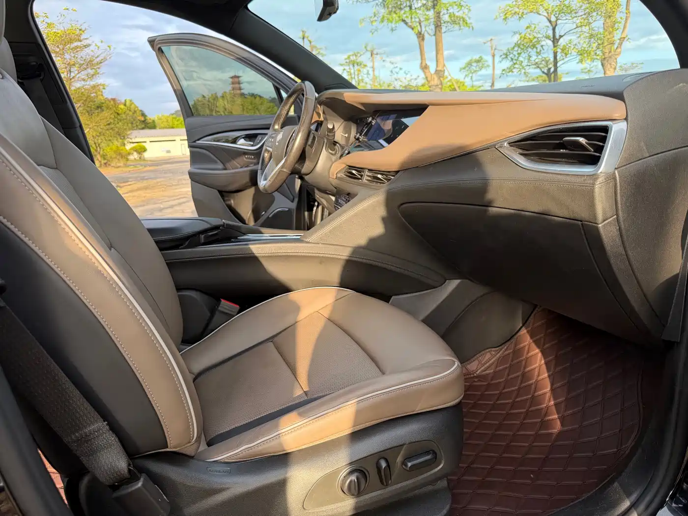 Buick Enclave 2020 28T 4WD Flagship Model фото 25