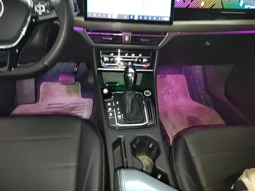 Volkswagen Lavida 2021 1.5L Auto Comfort Edition фото 10