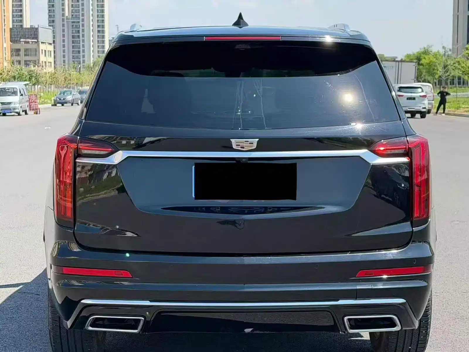 Фото 8 - Cadillac XT6