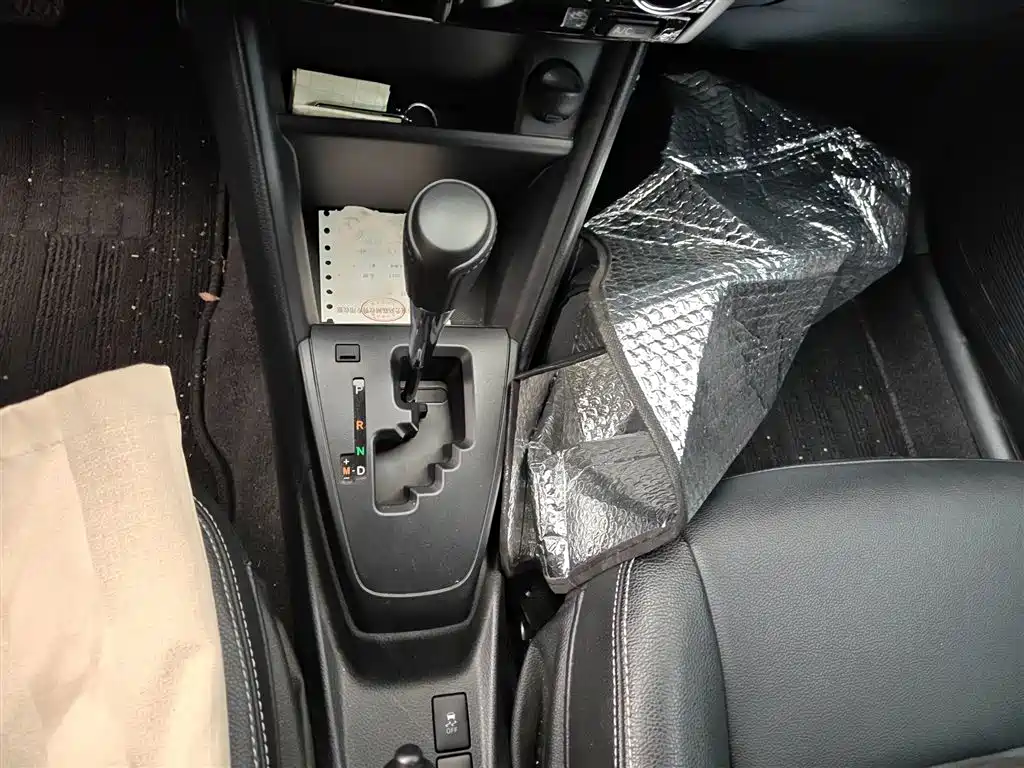 Toyota YARiS L Zhi Xuan 2016 Facelift 1.5E CVT Charming Edition фото 7