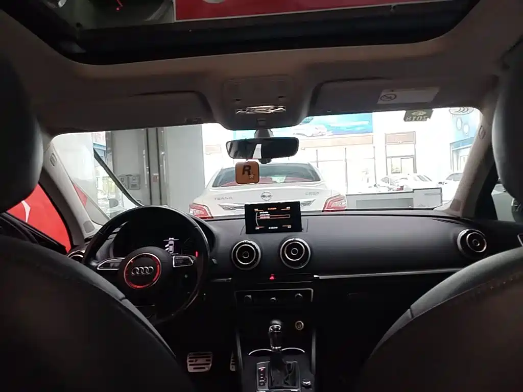 Audi A3 2016 Limousine 35 TFSI Style фото 14