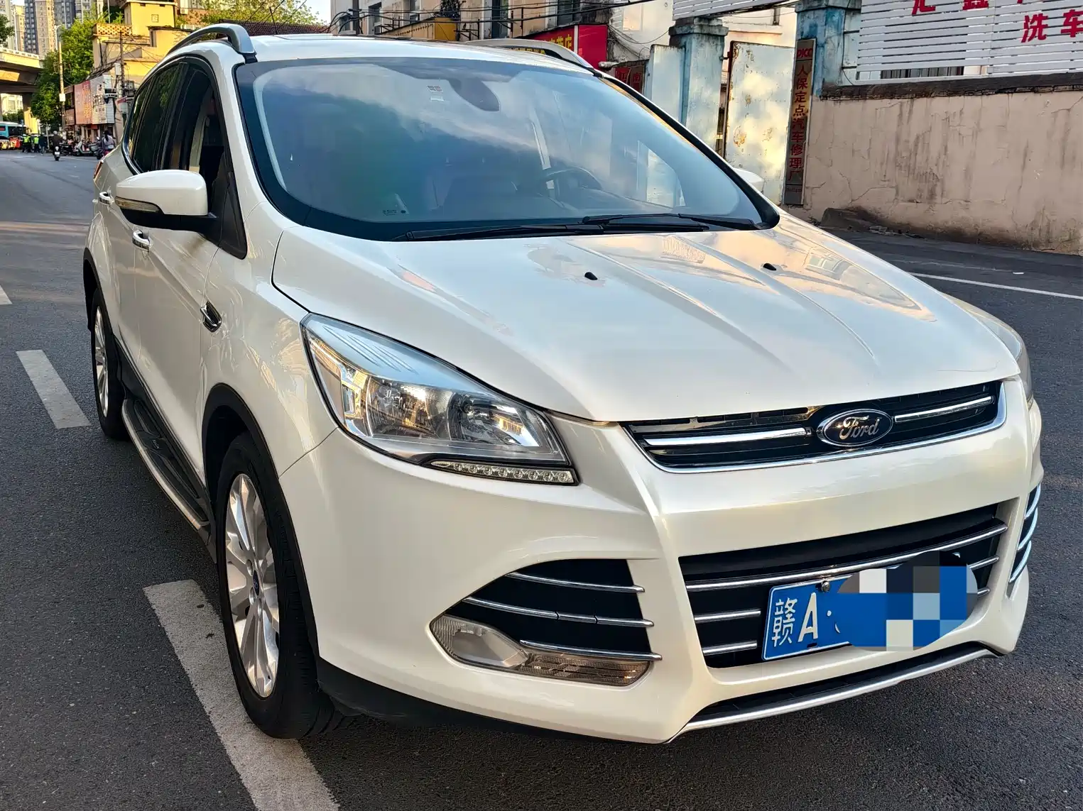Фото 3 - Ford Kuga