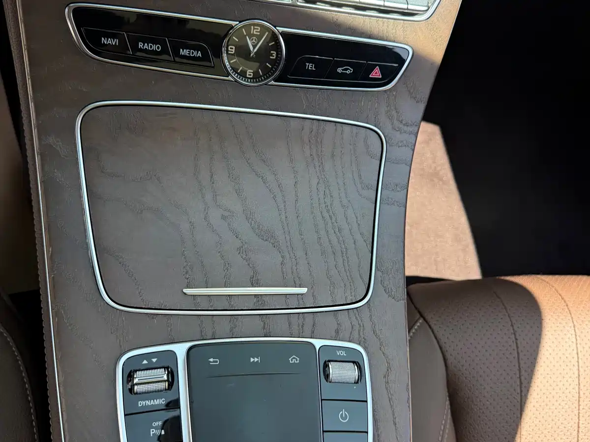 Mercedes-Benz E-Class 2020 Facelift E 300 L Fashion фото 25