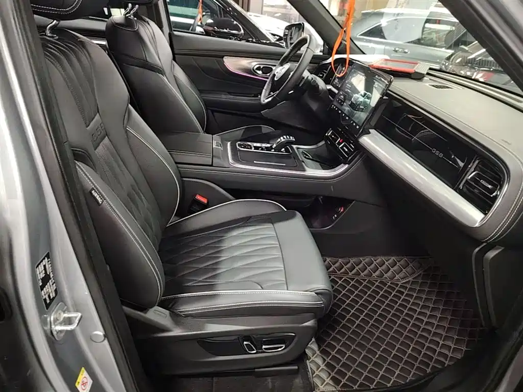 GAC Trumpchi Trumpchi GS8 2022 Pilot Series 2.0TGDI 2WD Premium Edition (7-Seater) фото 25
