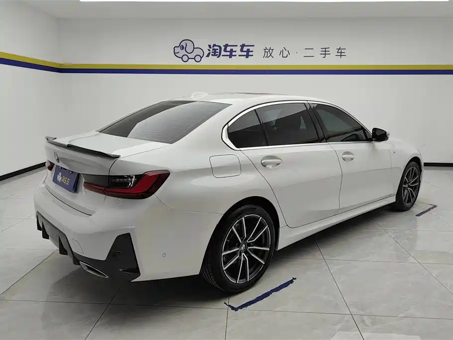 BMW 3 Series 2024 325Li M Sport Package фото 3
