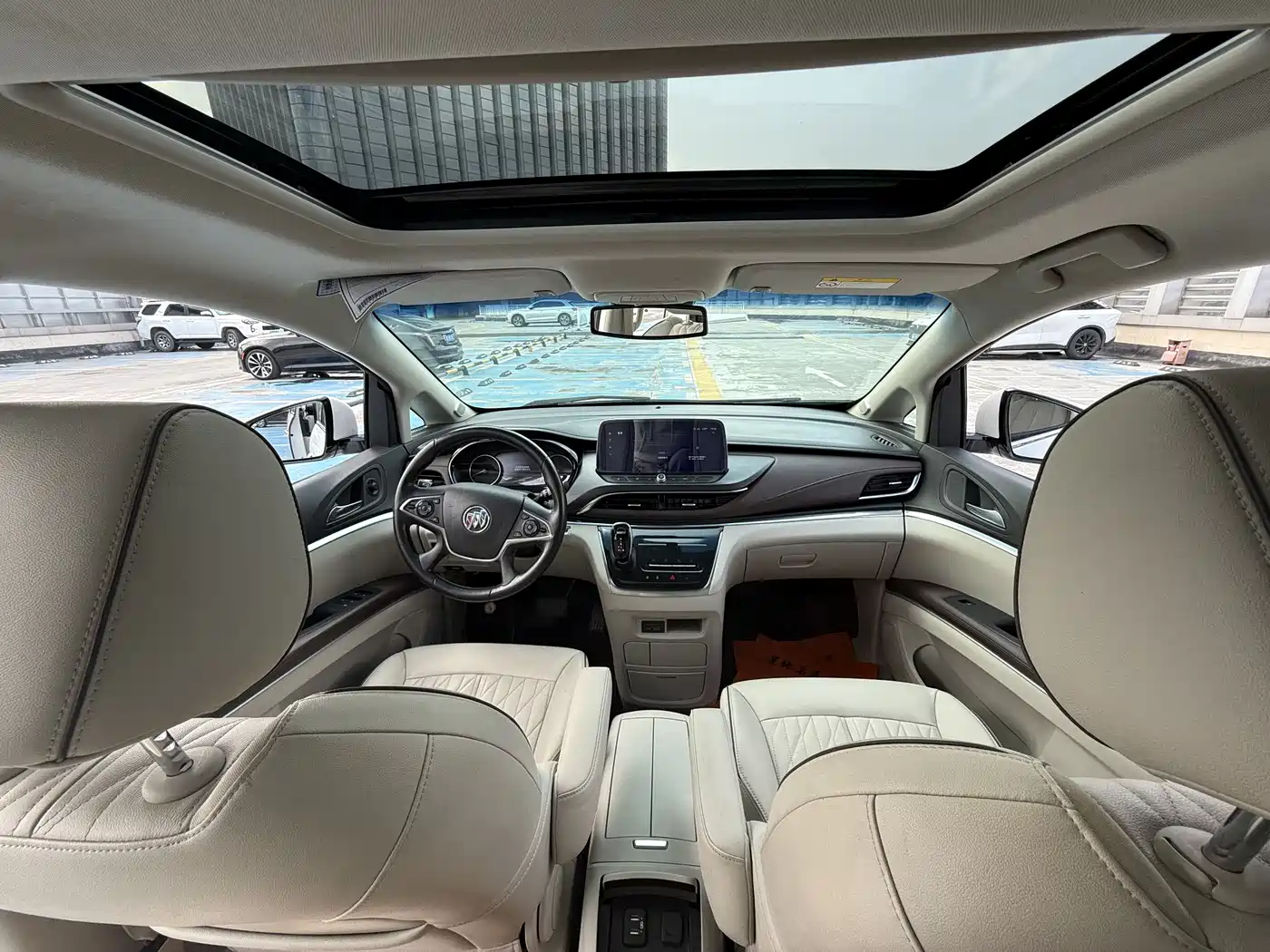 Buick GL8 2021 Land Business Class 652T Luxury фото 16