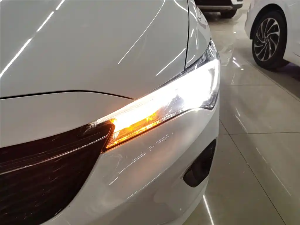 Buick Verano 2023 Pro Joy Edition фото 18