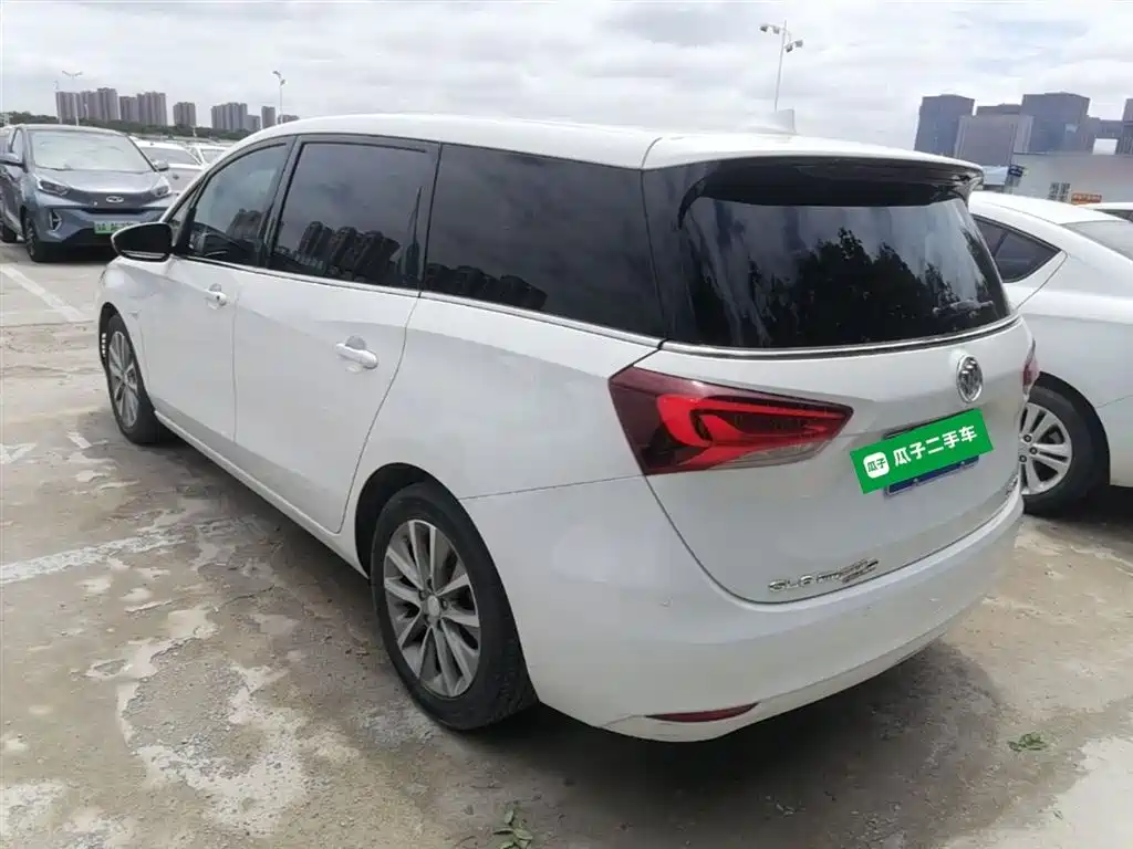 Buick GL6 2019 18T 6-seat Connected Luxury China VI фото 5
