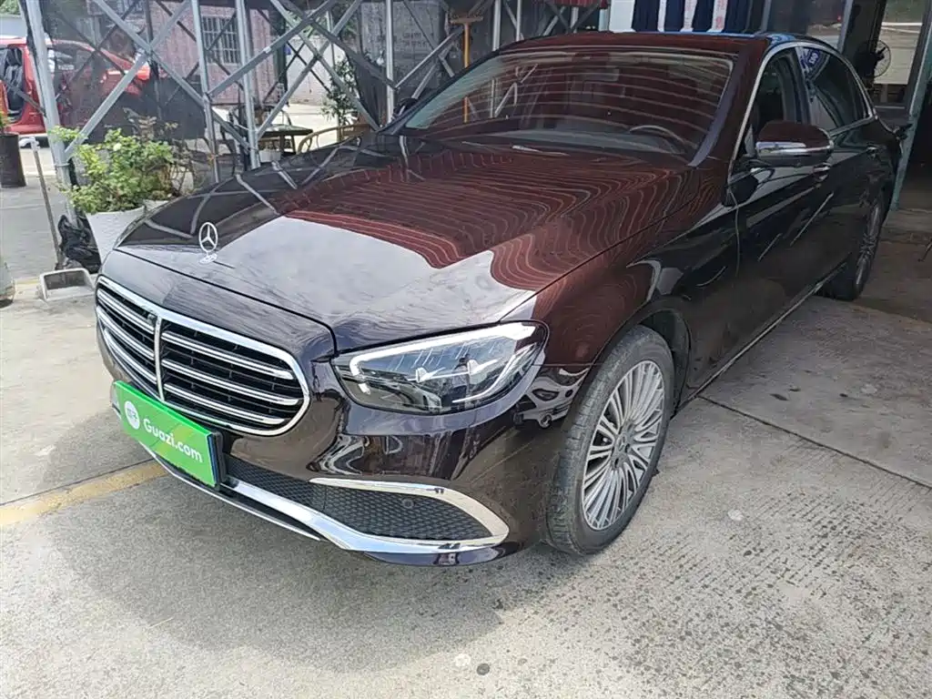 Mercedes-Benz E-Class 2022 E 300 L Fashion фото 2