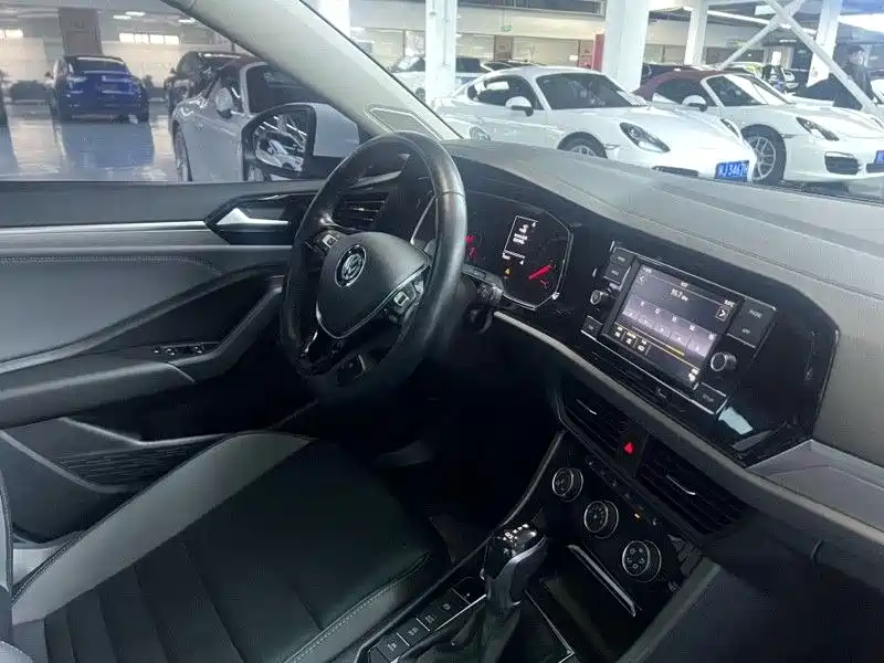 Volkswagen Sagitar 2019 200TSI DSG Comfort Edition China VI фото 9