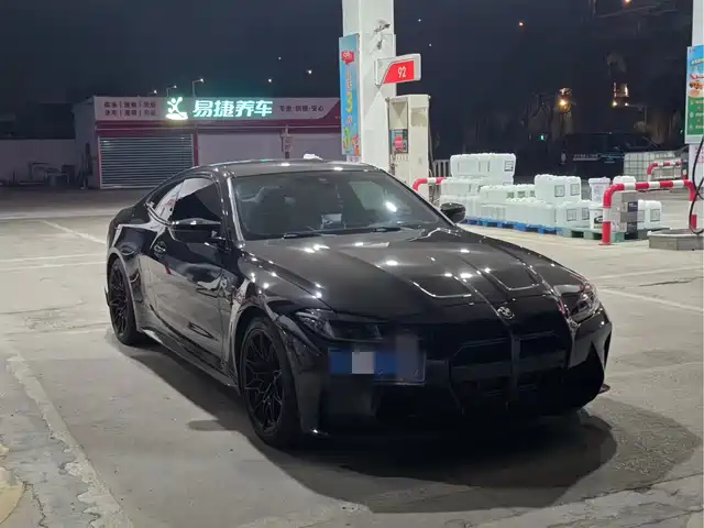 BMW M4