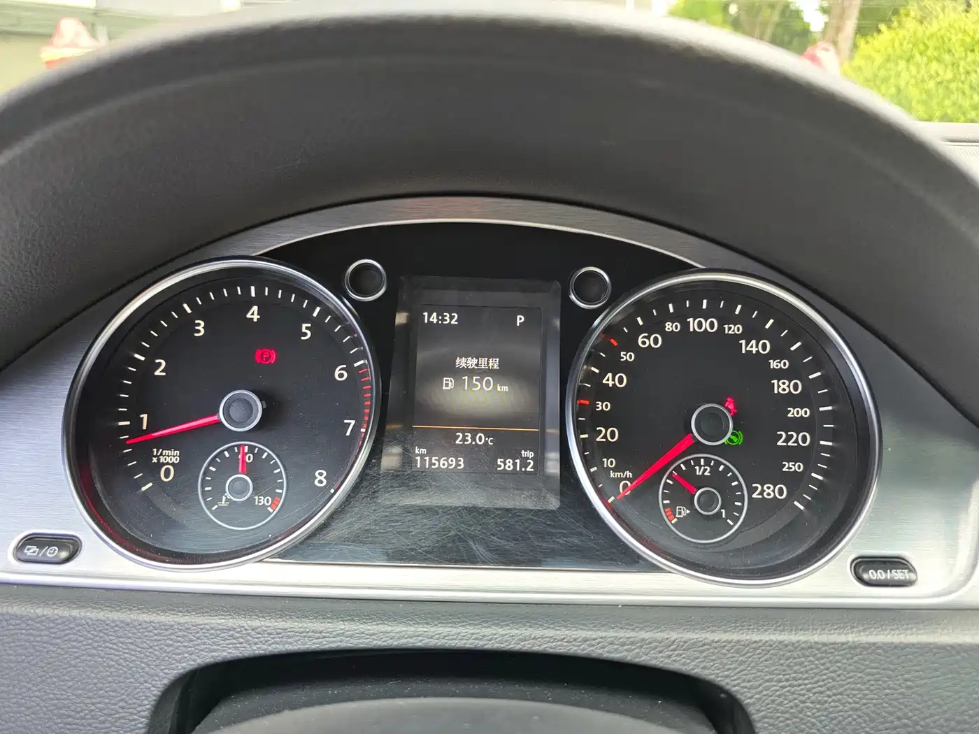 Volkswagen FAW-Volkswagen CC 2016 Model 1.8TSI Luxury фото 14