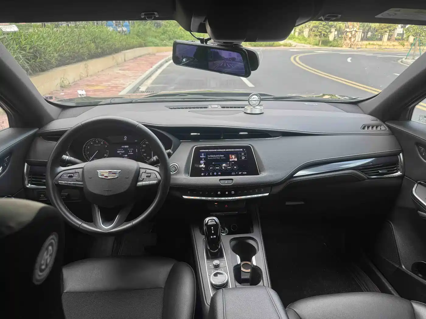 CADILLAC XT4