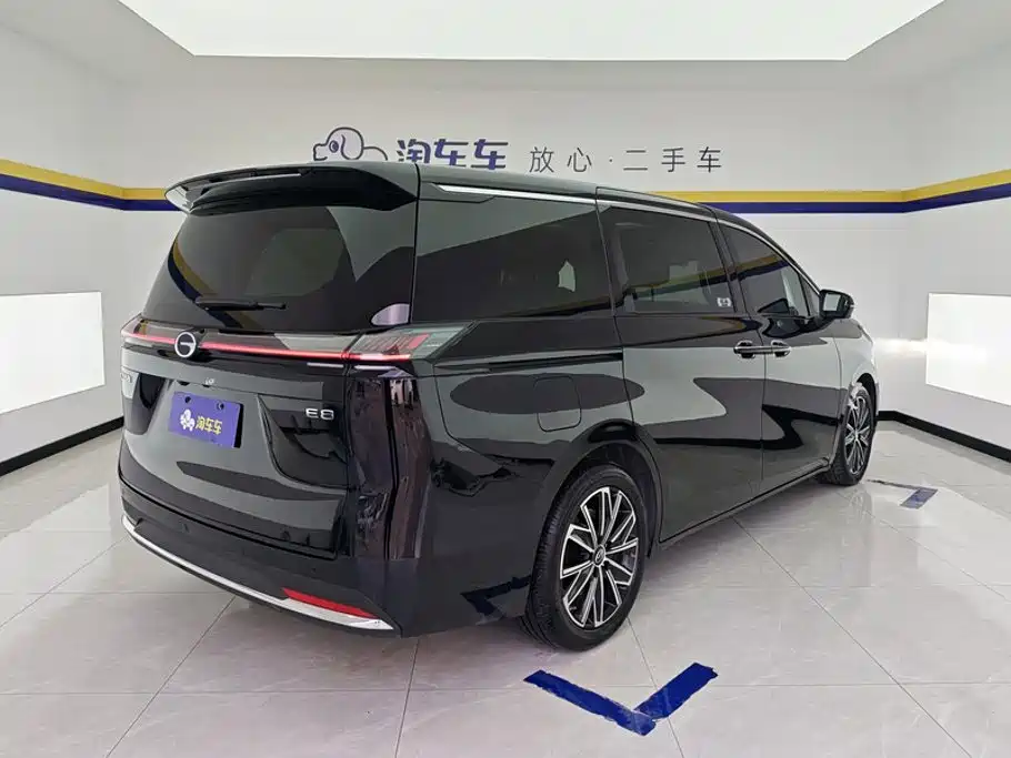 GAC Trumpchi Trumpchi E8 2025 2024 Glory Series 2.0L Glory Edition