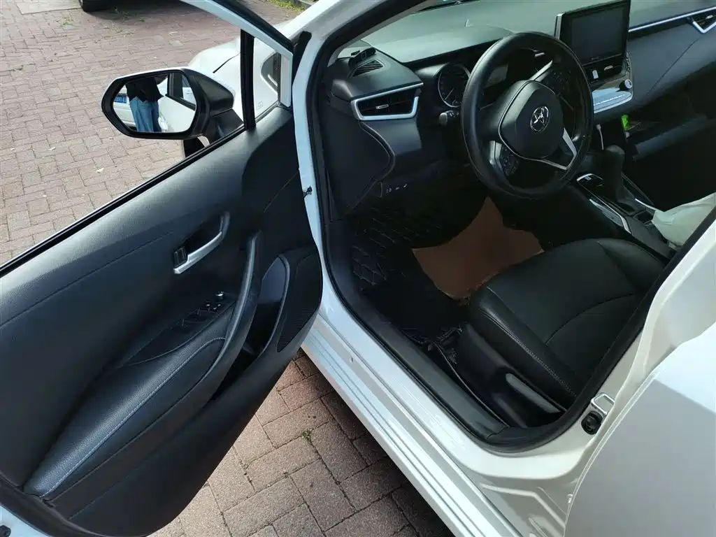 Toyota Corolla 2019 1.2T S-CVT GL-i Elite Edition фото 14