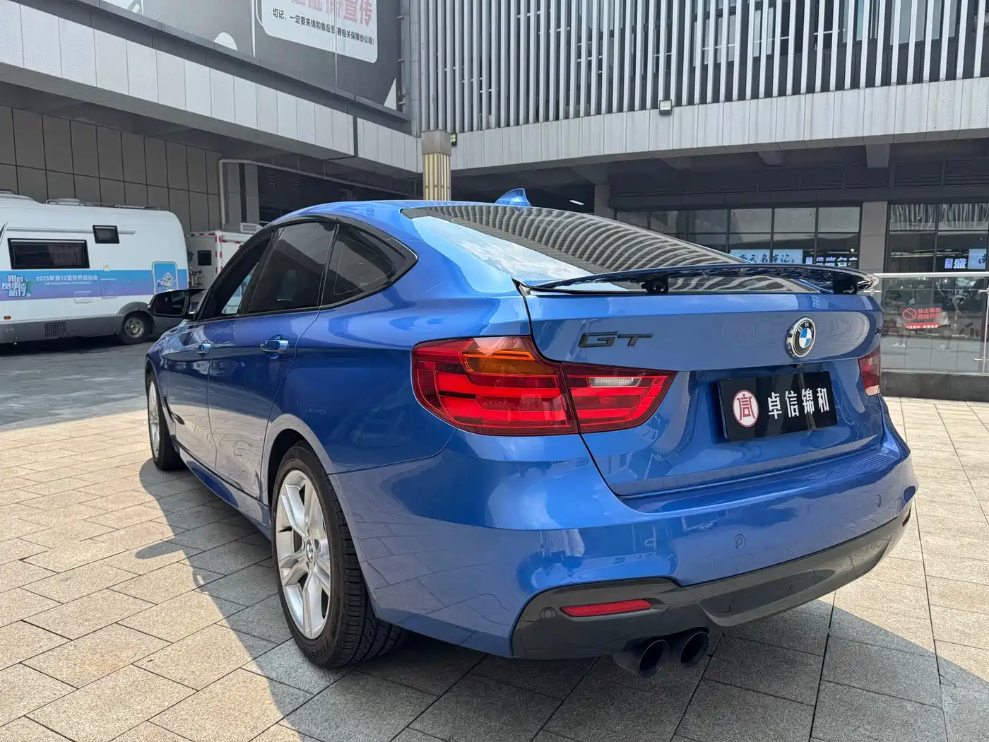BMW 3 Series GT 2016 320i Design Package фото 12