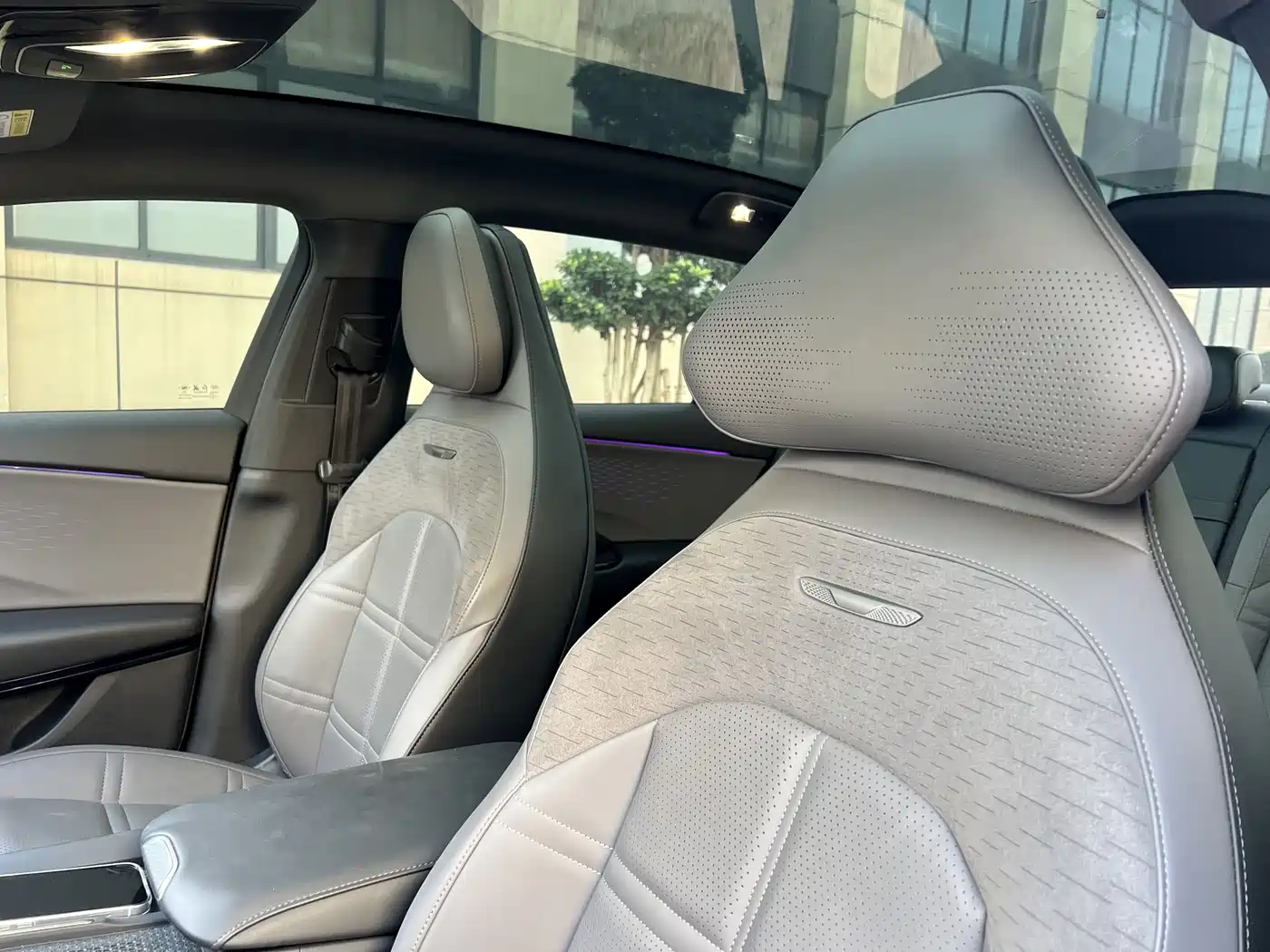 Hongqi EH7 2024 Model 760 Pro+ AWD фото 8