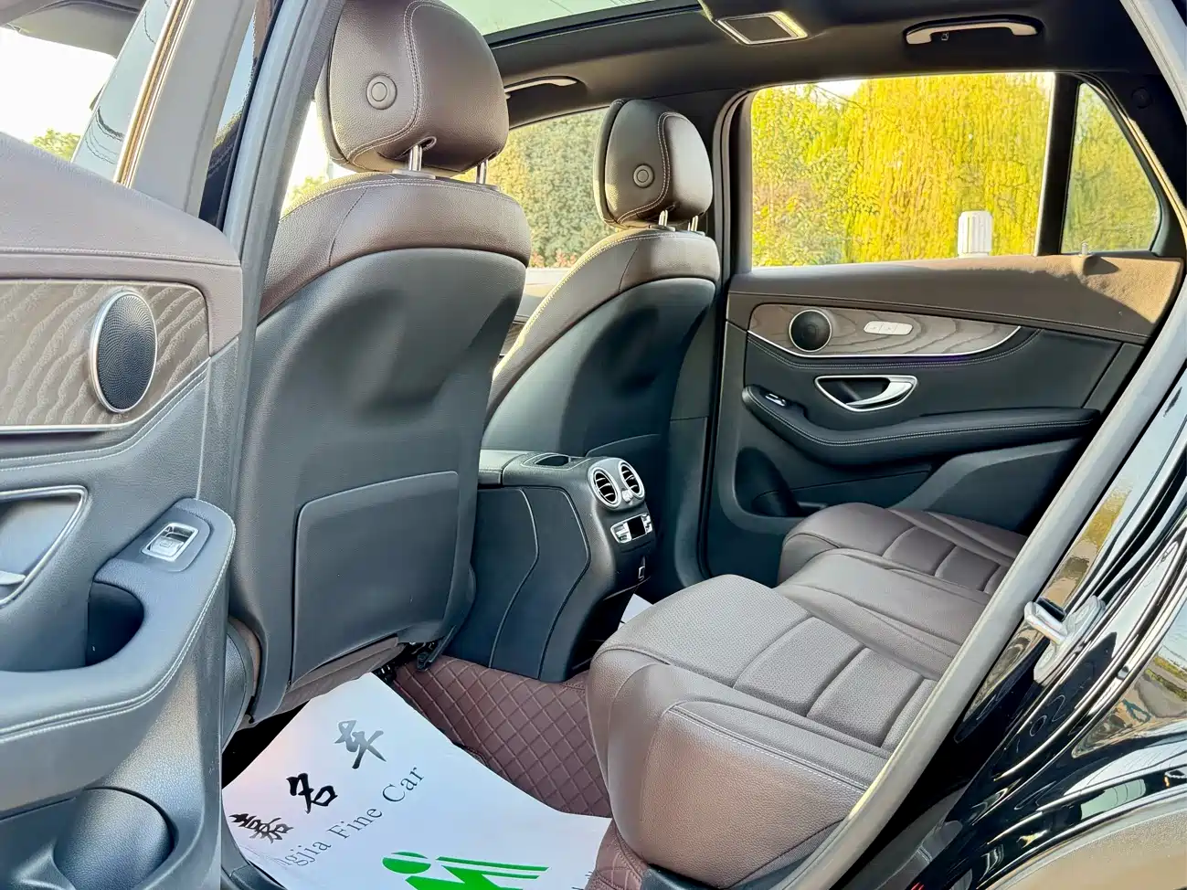 Mercedes-Benz GLC 2021 GLC 300 L 4MATIC Sporty фото 6