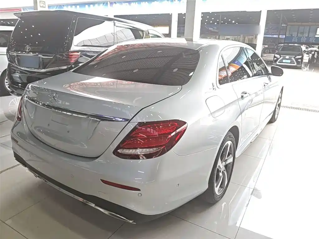 Mercedes-Benz E-Class 2019 Facelift E 300 L Sport Fashion фото 7