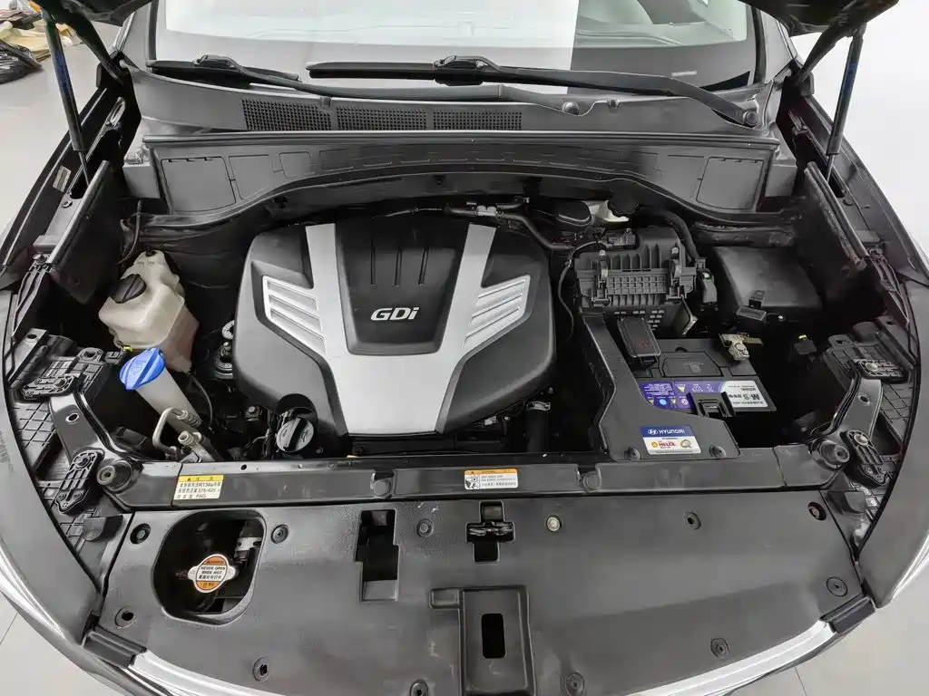 Hyundai Grand Santa Fe 2016 2013 3.0L 7-Seater 4WD Comfort Edition