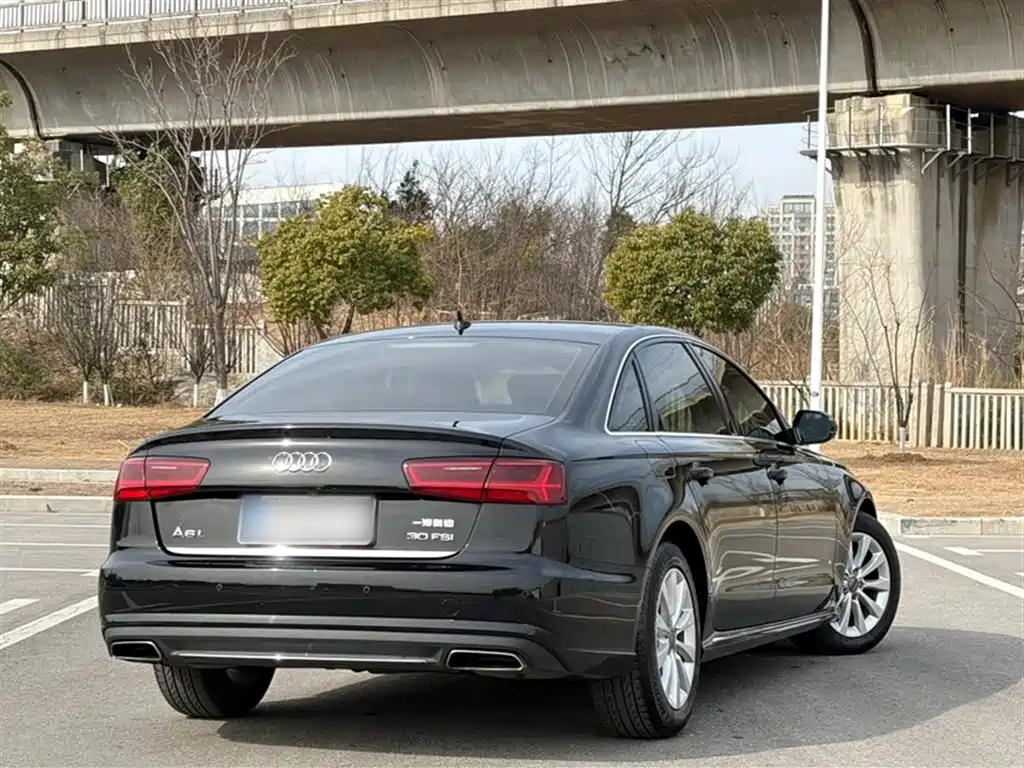Audi A6L 2016 30 FSI Technology фото 20