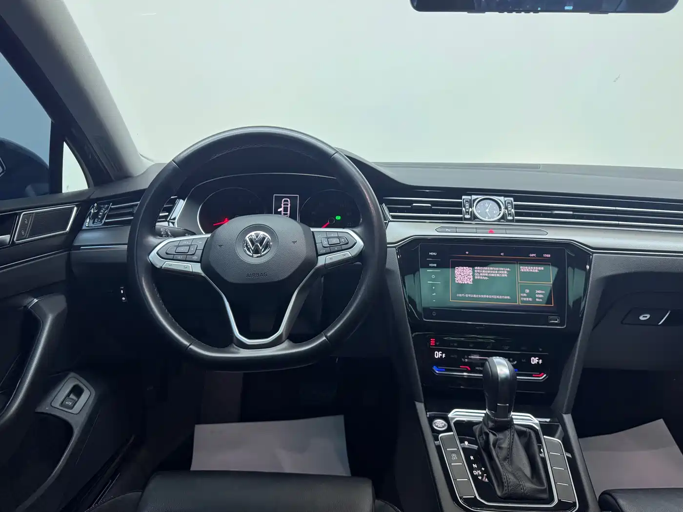 Volkswagen Magotan 2020 330TSI DSG Leading фото 8