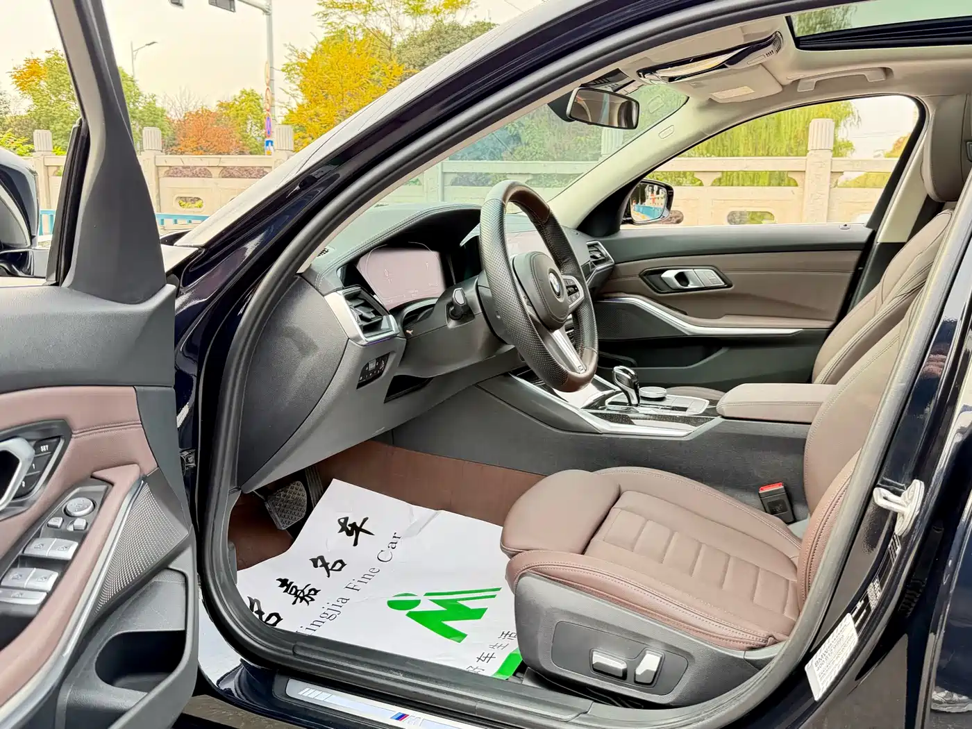 BMW 3-SERIES