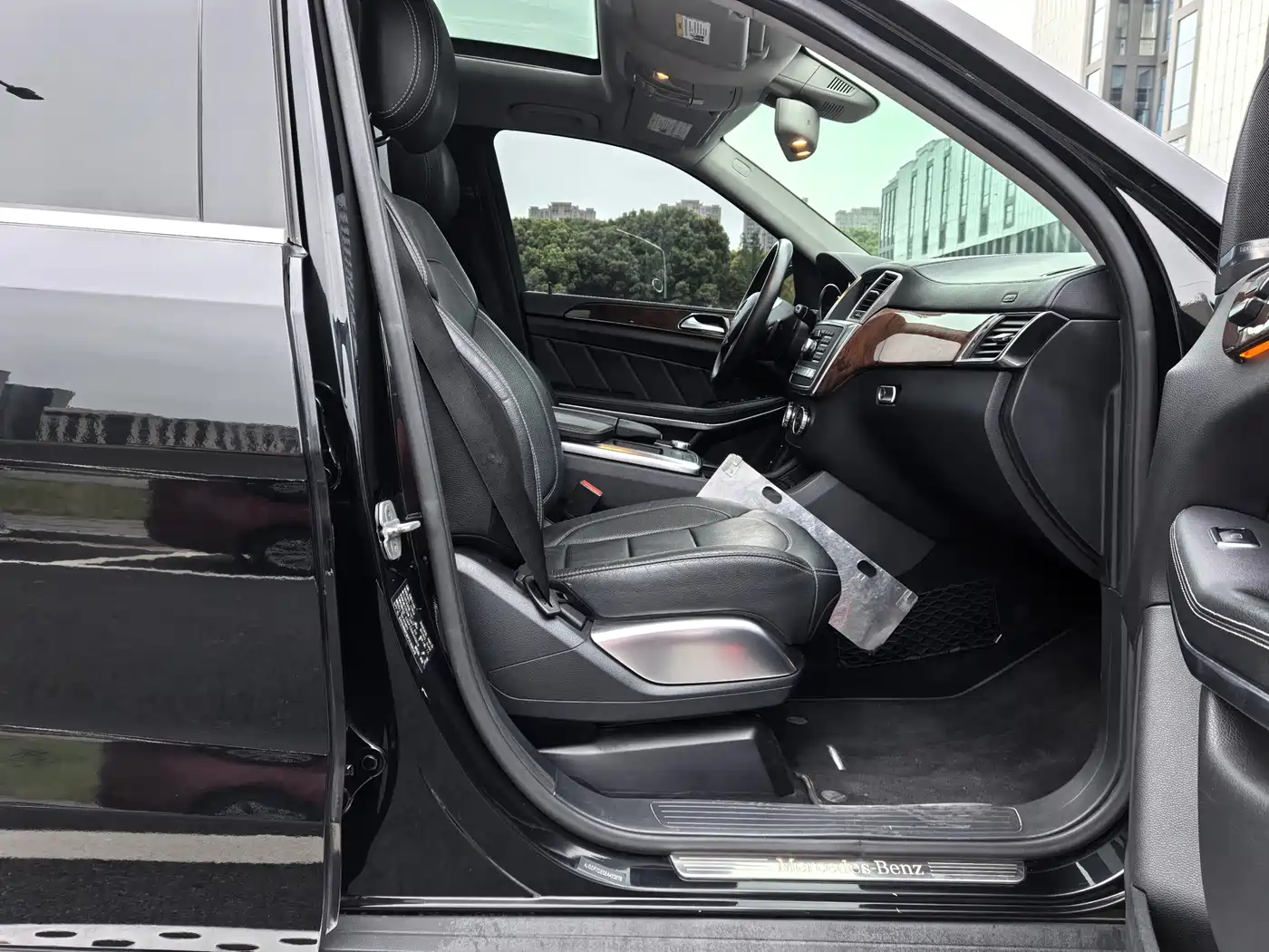 Mercedes-Benz GL-Class фото 24