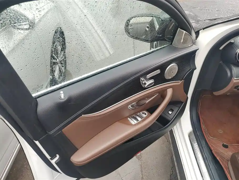 Mercedes-Benz E-Class 2019 E 260 L Sport фото 7