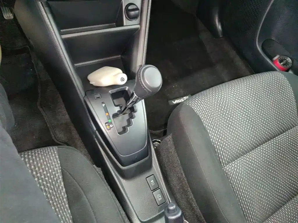 Toyota Vios FS 2017 1.5L CVT Fengchi Edition фото 10