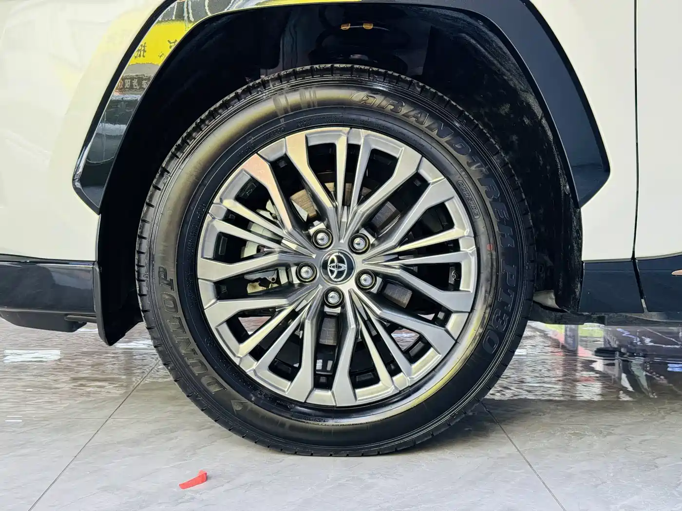 Toyota Wildlander 2024 2.0L CVT 2WD Luxury PLUS Edition фото 7