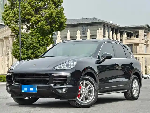 PORSCHE CAYENNE
