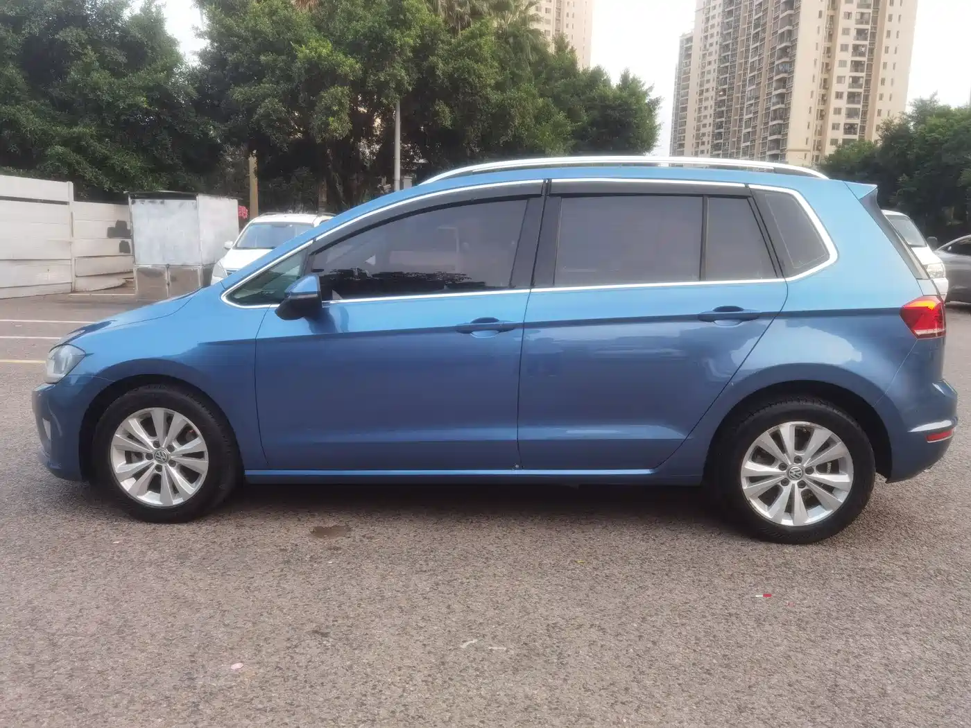 Volkswagen Golf Sportsvan 2018 230TSI Automatic Progressive фото 8