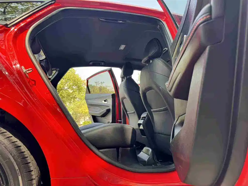 GEELY AUTOMOBILE BINRUI