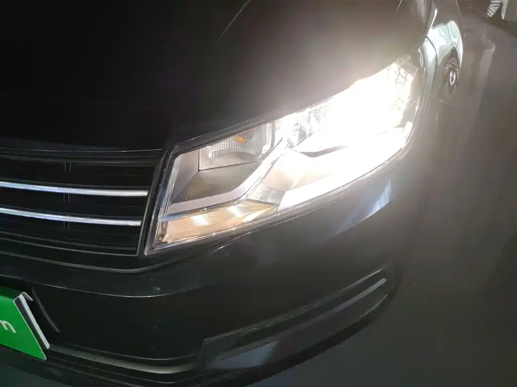 Volkswagen Santana 2018 1.5L Manual Trend Edition фото 18