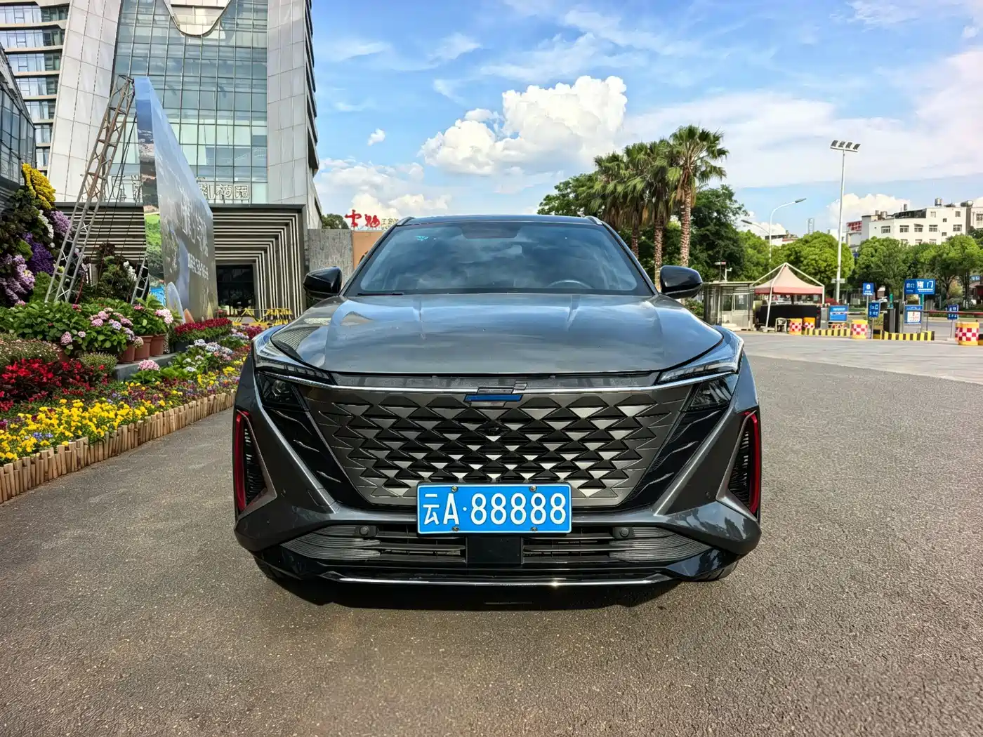 CHANGAN Z6