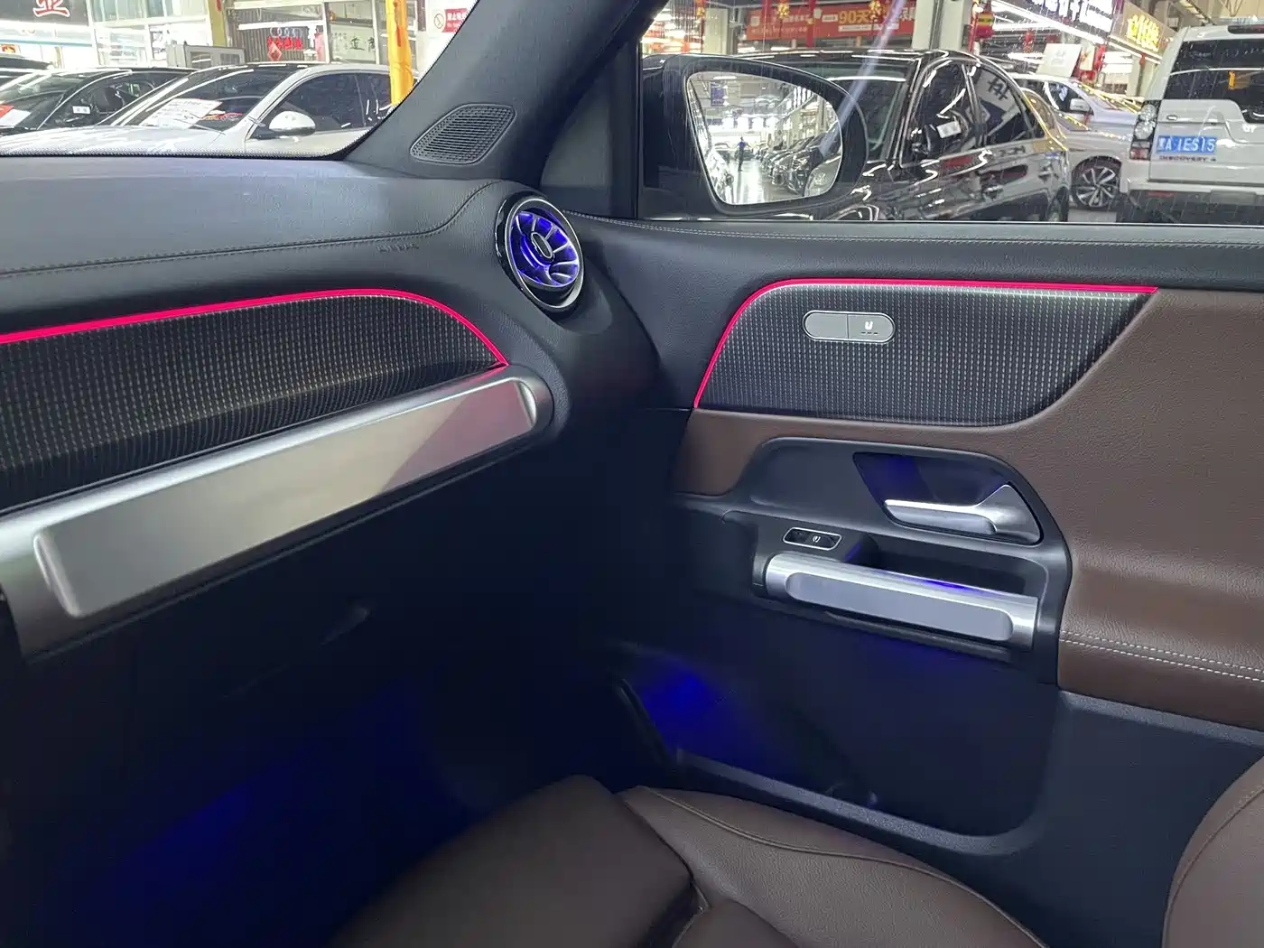 Mercedes-Benz GLB 2022 Model GLB 180 Dynamic Edition фото 20