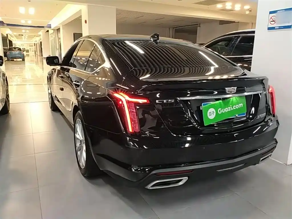 Cadillac CT5 2023 28T Platinum Style фото 5