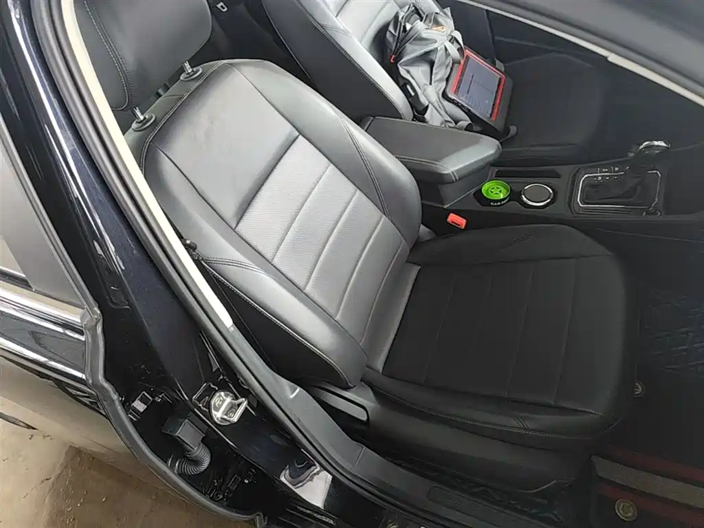 Volkswagen Lavida 2019 1.5L Automatic Comfort Edition China VI фото 25