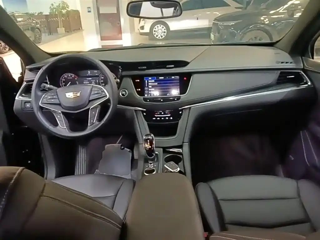 Cadillac XT5 2021 2.0T 4WD Luxury Edition фото 9