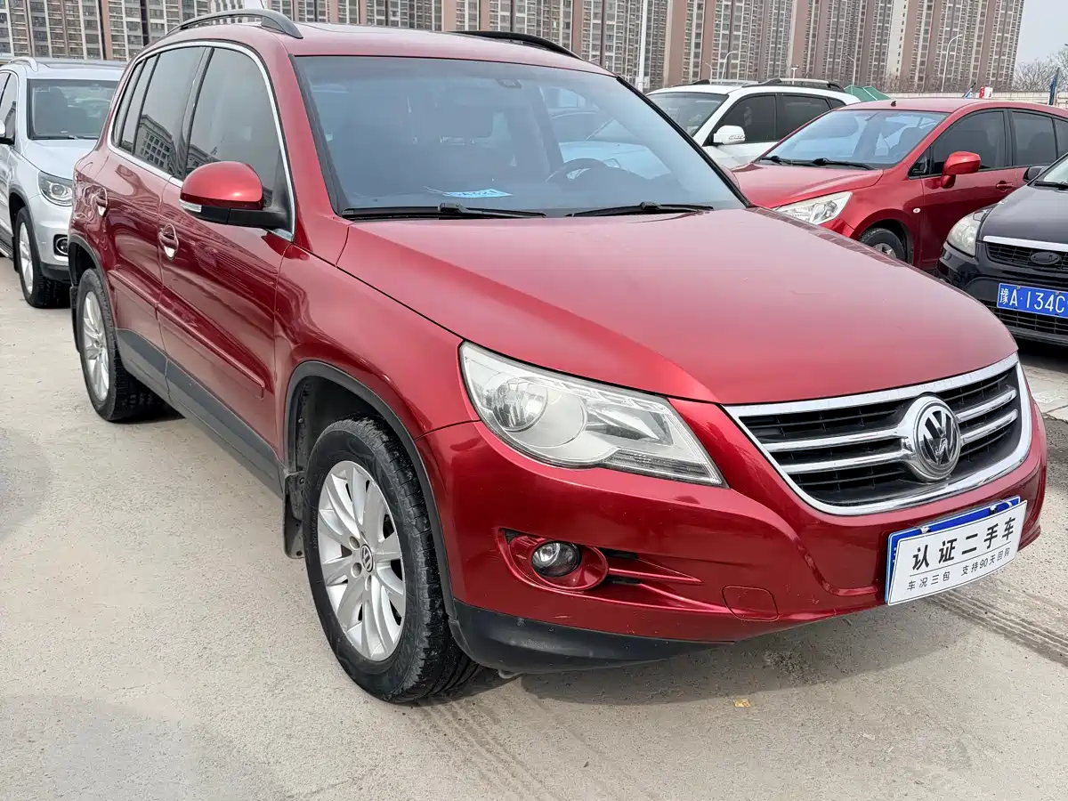 Volkswagen Tiguan 2011 Model 2.0TSI R-Line фото 3