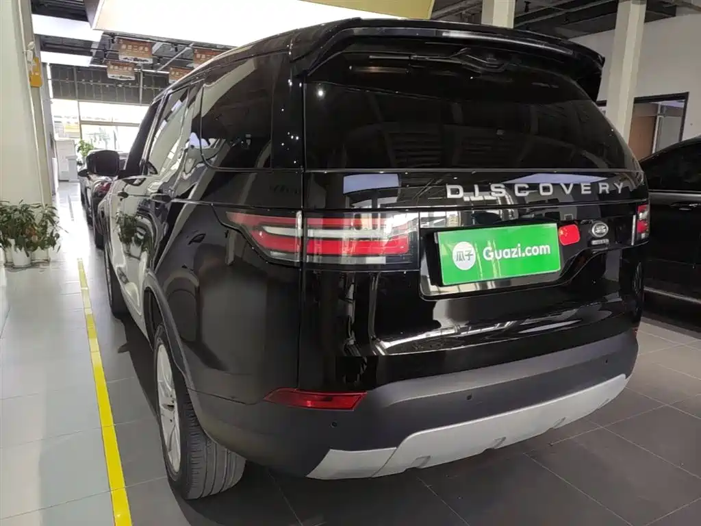 Land Rover Discovery 2018 3.0 SC V6 HSE фото 23